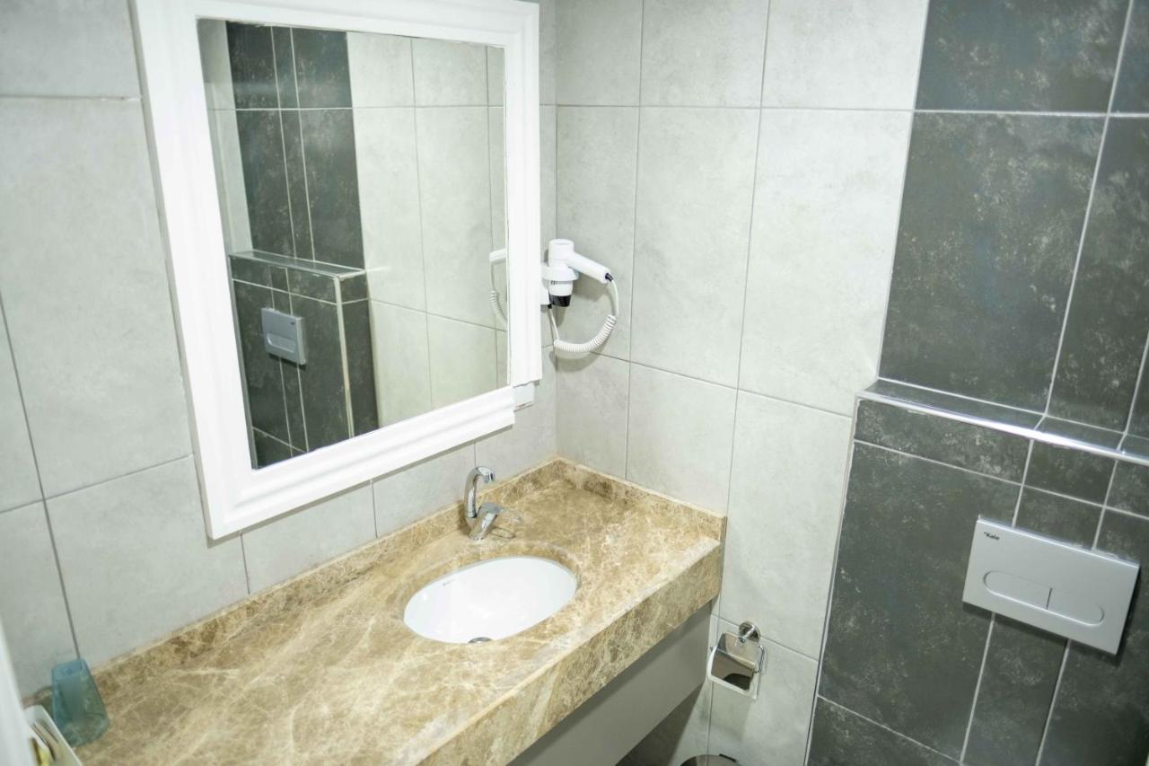 Tamara Business Otel Antalya Extérieur photo